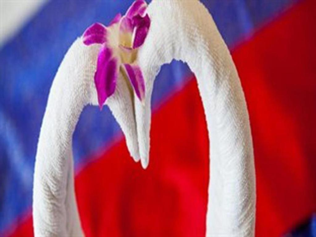 Triple Rund Place Hotel Patong Экстерьер фото