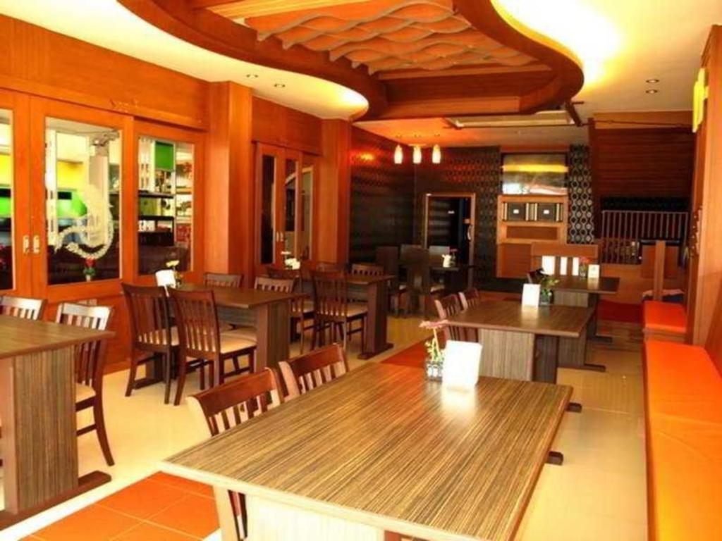 Triple Rund Place Hotel Patong Экстерьер фото