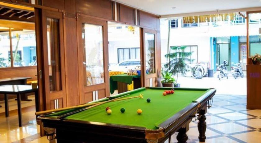 Triple Rund Place Hotel Patong Экстерьер фото