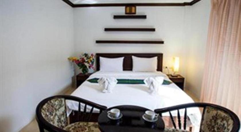 Triple Rund Place Hotel Patong Экстерьер фото