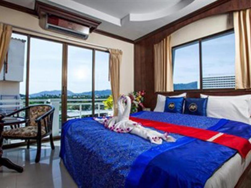 Triple Rund Place Hotel Patong Экстерьер фото