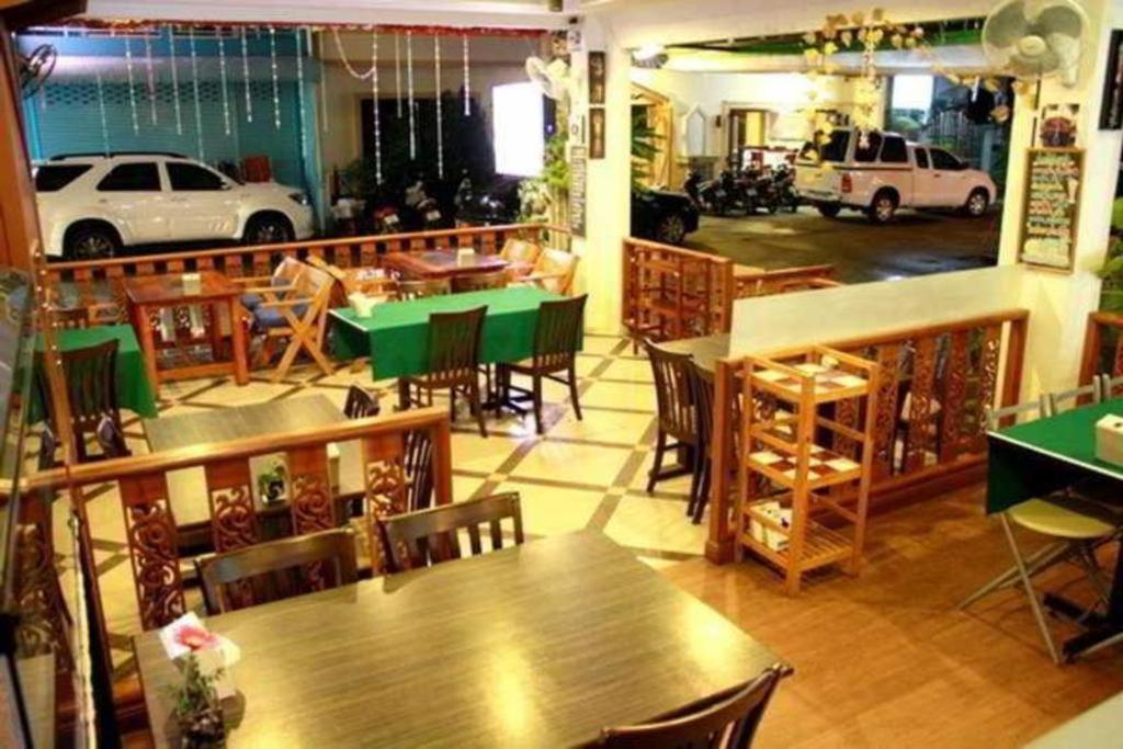 Triple Rund Place Hotel Patong Экстерьер фото
